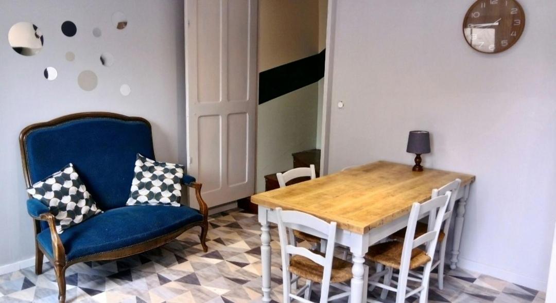Maison De Village Goutrens ภายนอก รูปภาพ